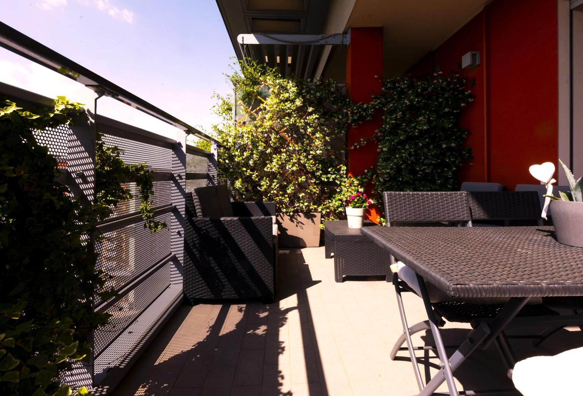 Milano Bicocca Ultimo Piano Con Ampia Terrazza Apartment Exterior photo